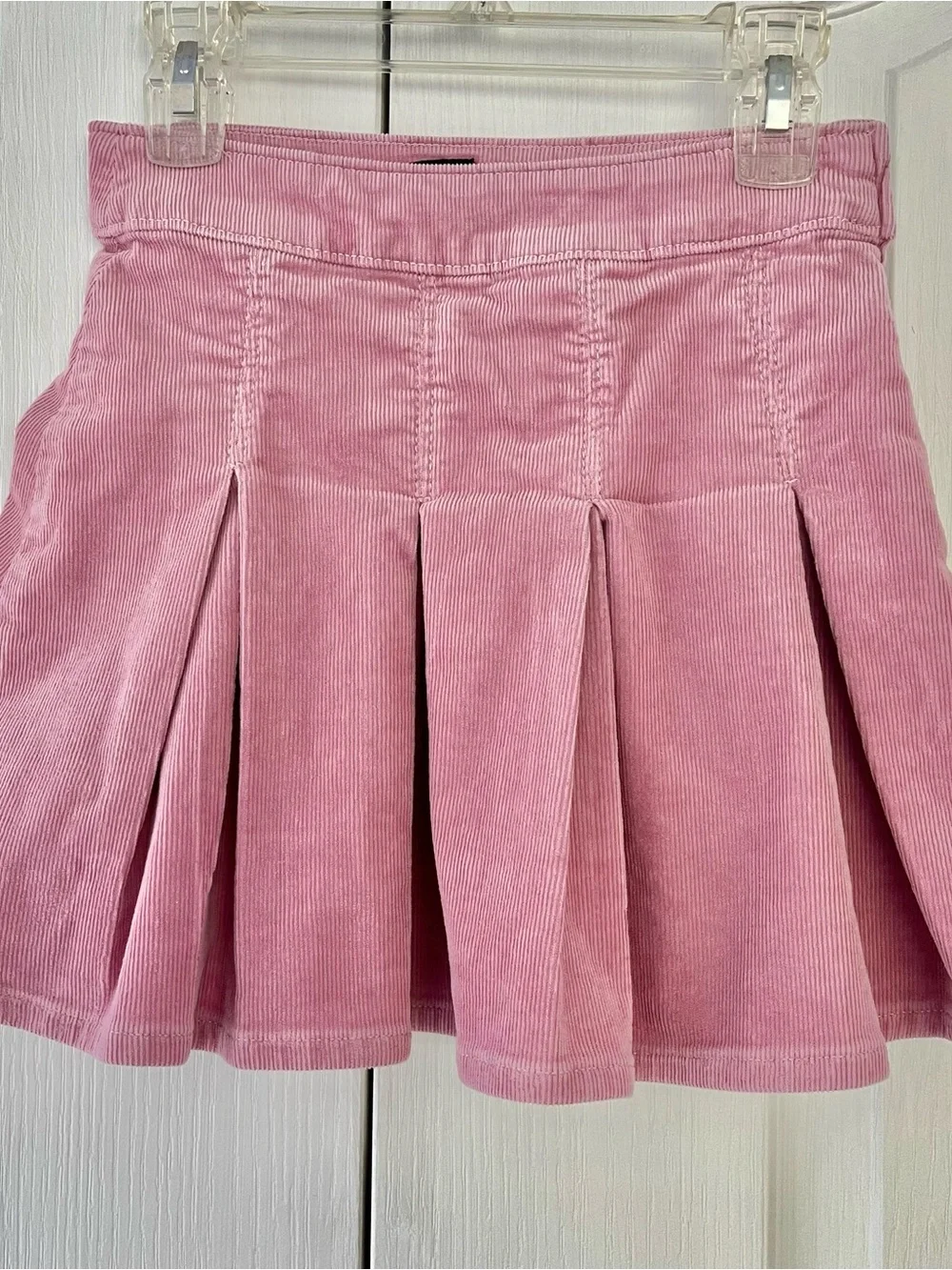 Gap Kids Size 6-7 Pleated Pink Cordoury Skirt Side Zip Cotton blend